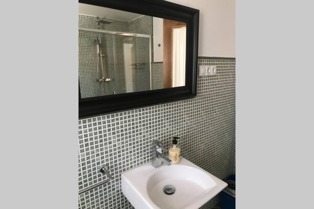 Apartamento Primera Linea De Playa フィニステレ エクステリア 写真